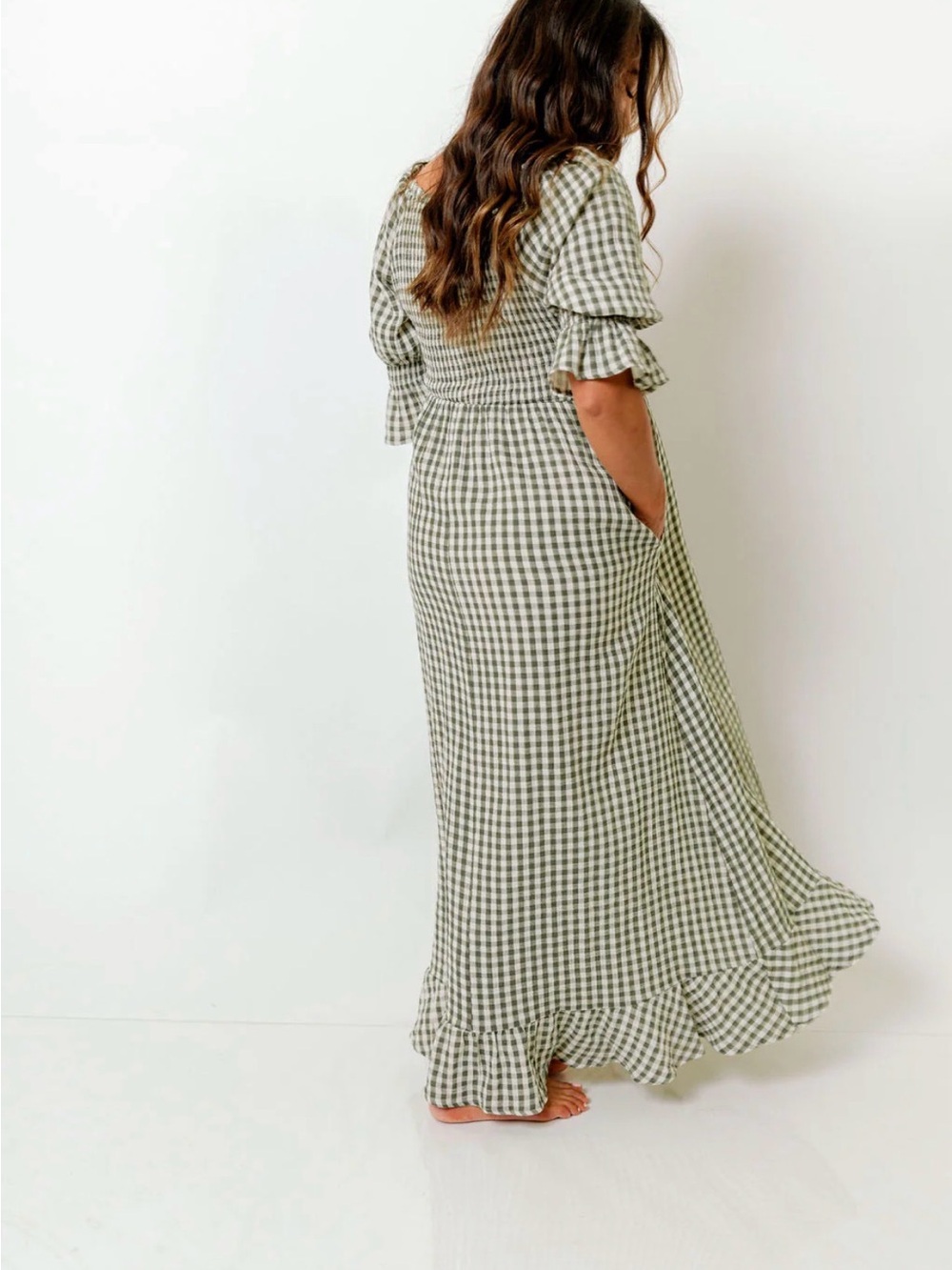 Green Gingham Smocked Maxi Dress - Worth Collective - Picture 2 of 4